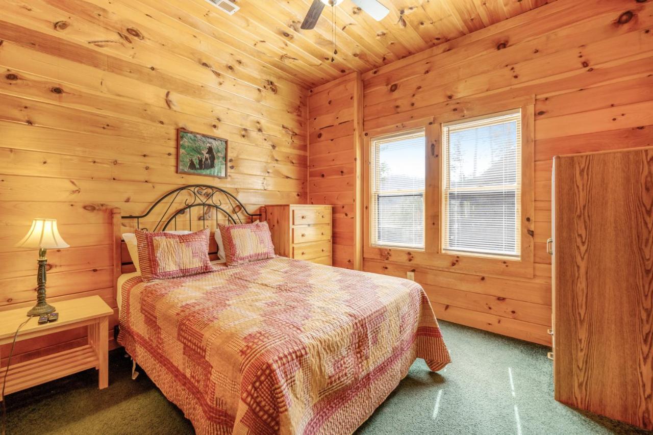 Papaw'S Bear Den Villa พิเจนฟอร์จ ภายนอก รูปภาพ